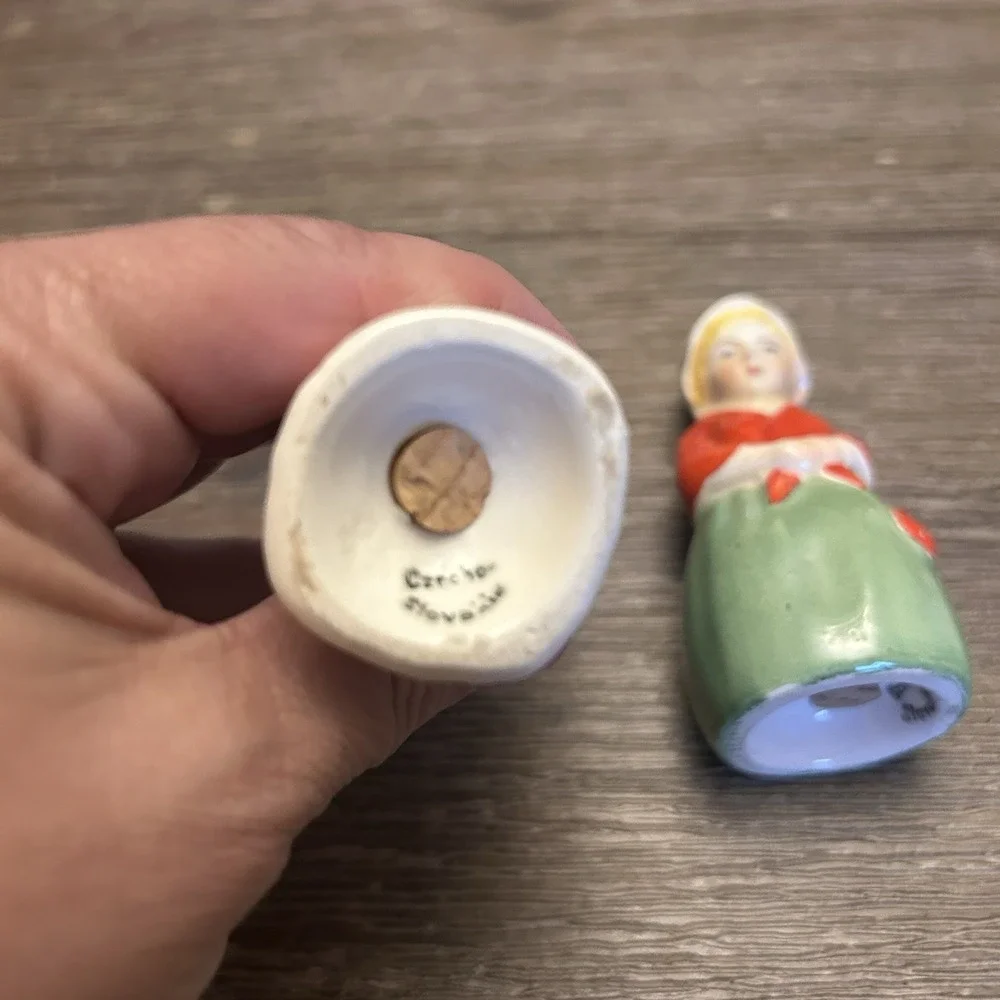 Czecho Slovakia Dutch Boy & Girl Porcelain Salt Pepper Shakers Antique 1930-50s